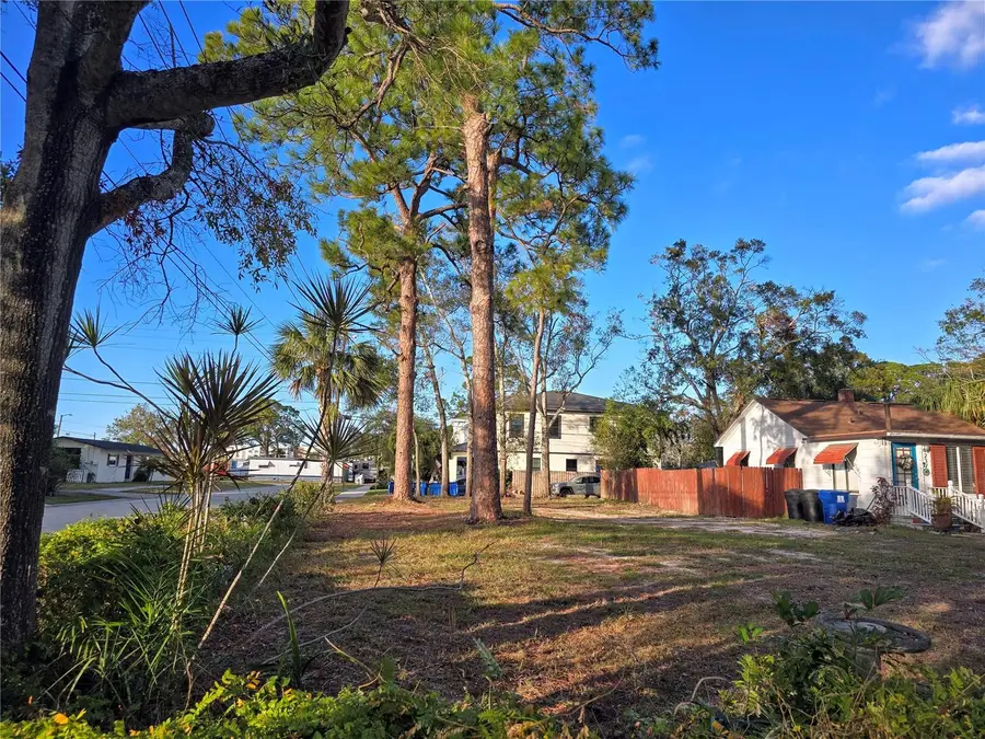 237 50th Avenue N, Saint Petersburg, FL 33703 - #2