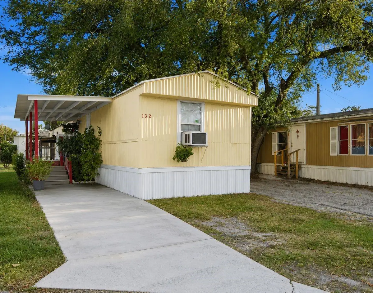 132 Newbury Drive, Tampa, FL 33615 - #1