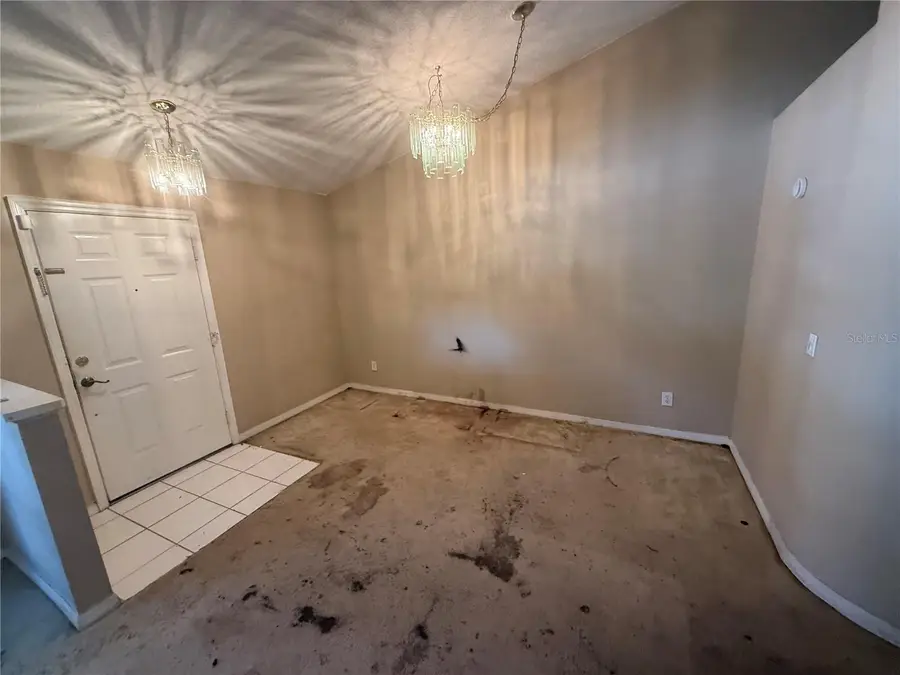 204 Chardonnay Place, Valrico, FL 33594 - #2