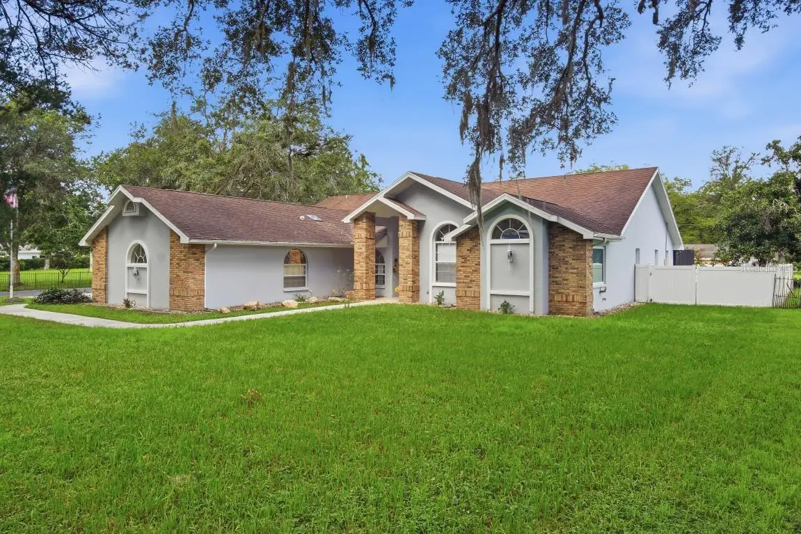 483 Lincoln Avenue, Masaryktown, FL 34604 - #1