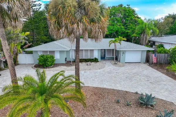 326 Mehlenbacher Road, CLEARWATER, FL 33756