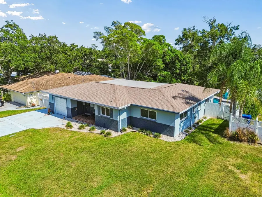3282 Honeysuckle Rd, Largo, FL 33770 - #2