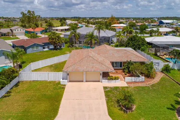 5011 Ensign Loop, NEW PORT RICHEY, FL 34652
