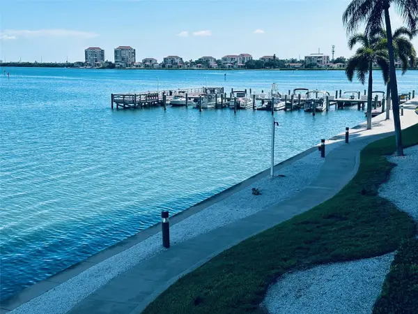 5200 Brittany Drive S #204, ST PETERSBURG, FL 33715