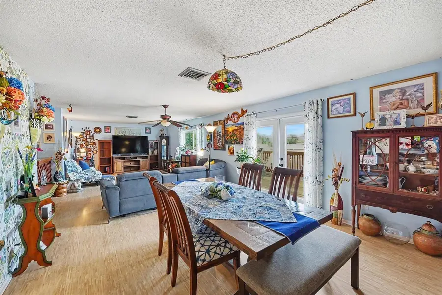 1842 Michigan Avenue Ne, Saint Petersburg, FL 33703 - #3
