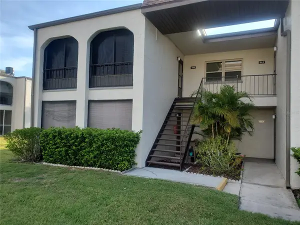 7701 Starkey Road #316, SEMINOLE, FL 33777