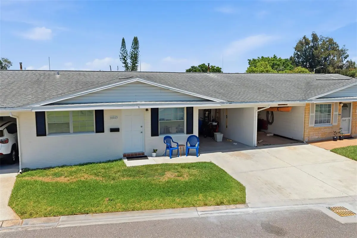 10013 Dahlia St N, Pinellas Park, FL 33782 - #1