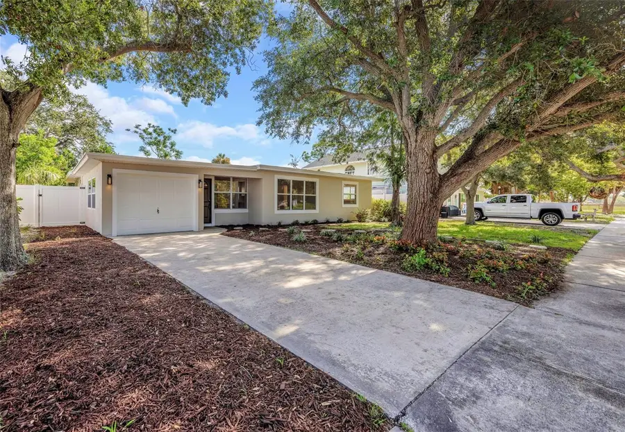 8017 31st Avenue N, Saint Petersburg, FL 33710 - #3