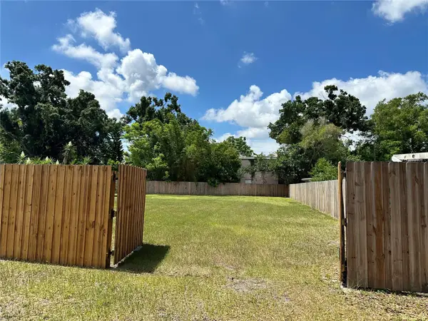 13th Avenue N, ST PETERSBURG, FL 33713