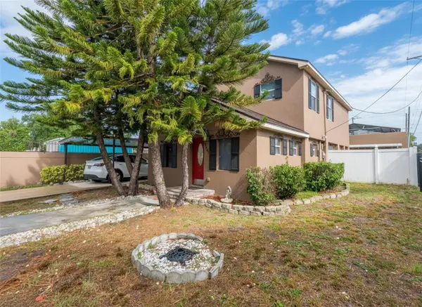 3601 E Mohawk Avenue, TAMPA, FL 33610