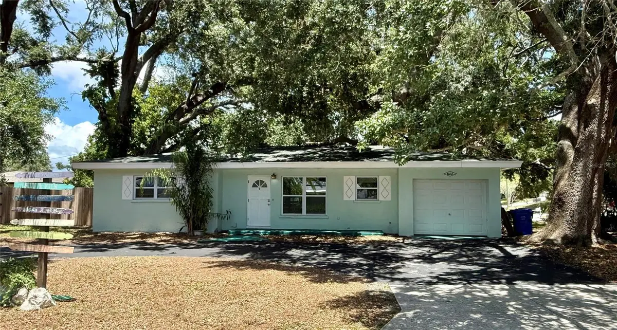677 Oakwood Drive, Dunedin, FL 34698 - #1