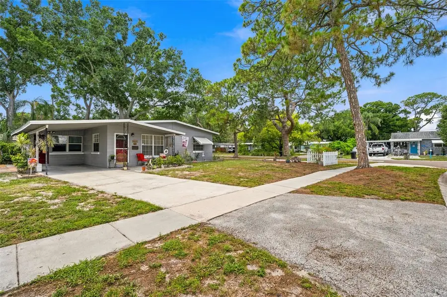 538 82nd Avenue N, Saint Petersburg, FL 33702 - #3