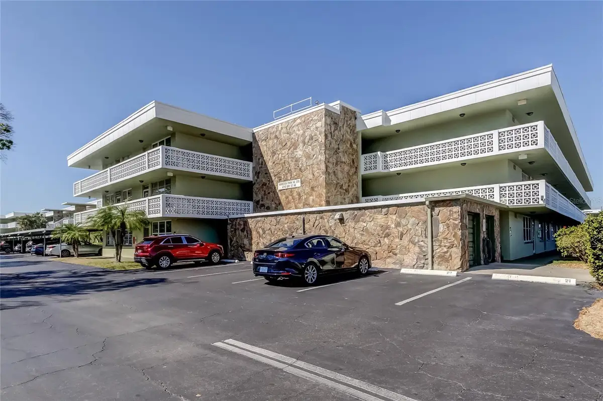 4890 Bay Street Ne #323, Saint Petersburg, FL 33703 - #1
