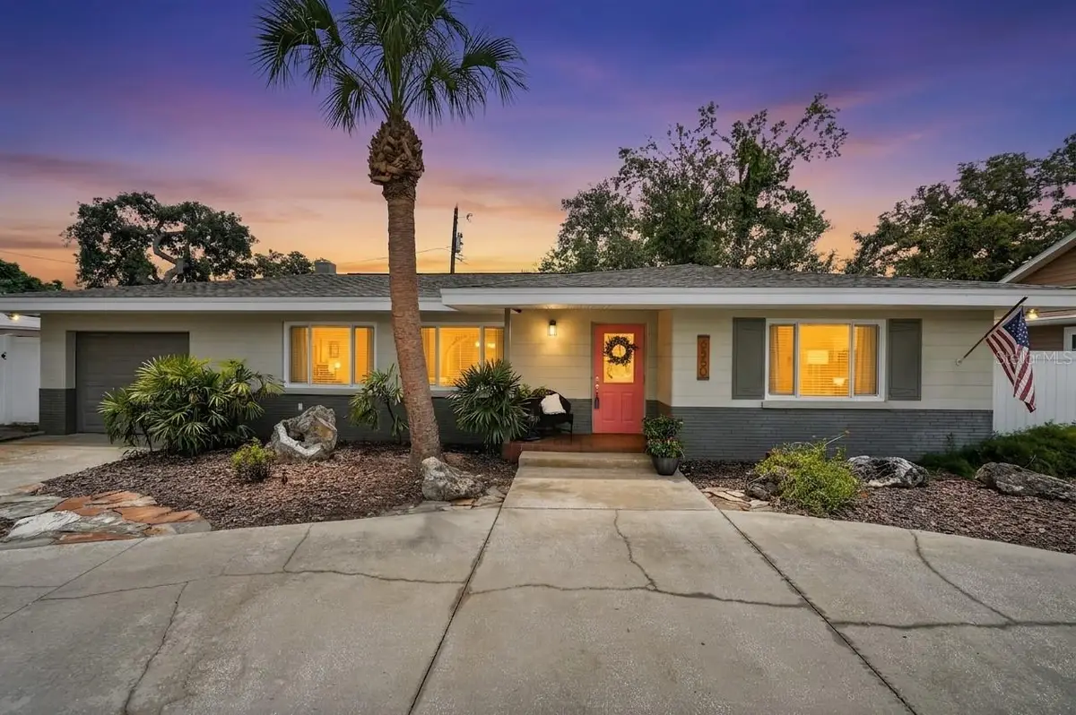 6550 Renaldo Way S, Saint Petersburg, FL 33707 - #1