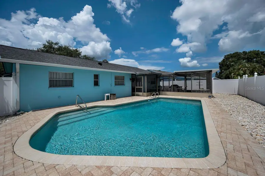 1614 Dale Circle N, Dunedin, FL 34698 - #2