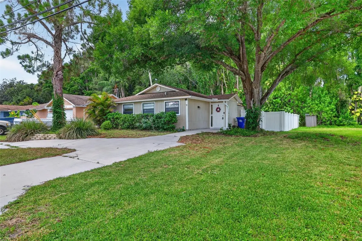9 Freshwater Drive, Palm Harbor, FL 34684 - #1