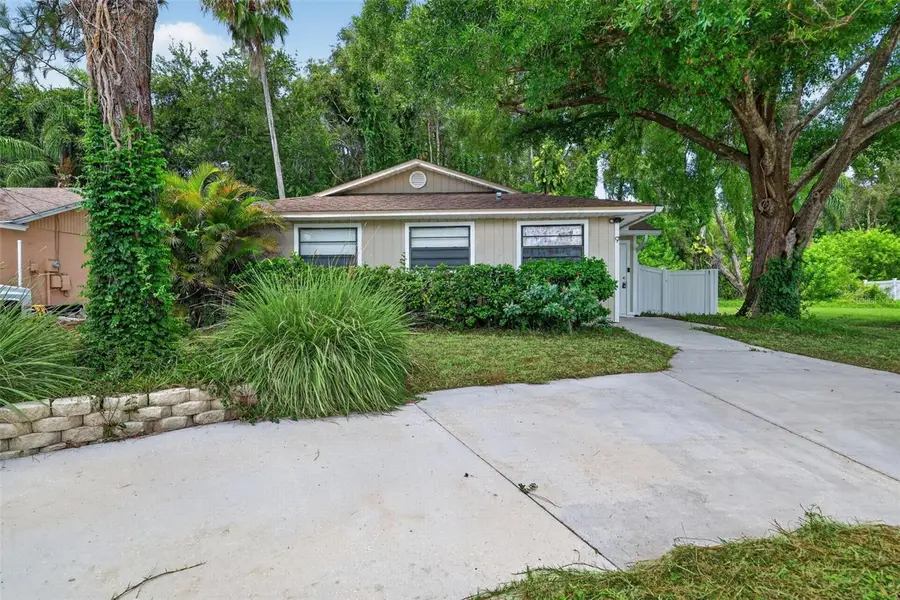 9 Freshwater Drive, Palm Harbor, FL 34684 - #3