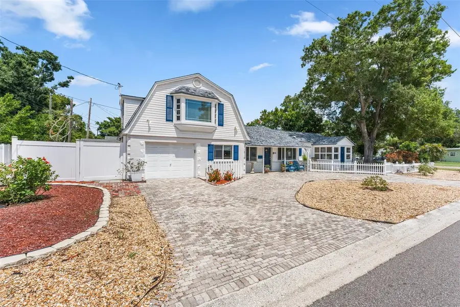 601 45th Street N, Saint Petersburg, FL 33713 - #2