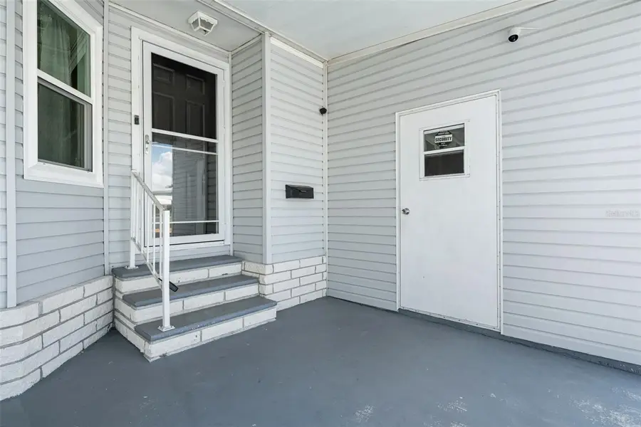 116 Mount Isle Avenue Ne #116, Saint Petersburg, FL 33702 - #3