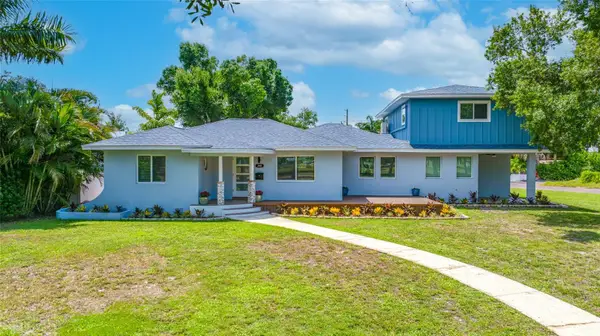 380 Villagrande Avenue S, ST PETERSBURG, FL 33707