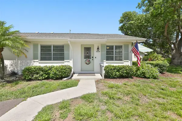 2229 Greenhaven Drive #365, SUN CITY CENTER, FL 33573