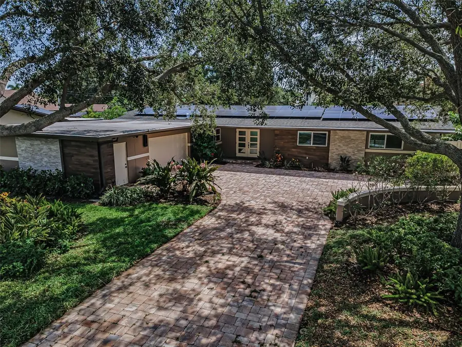 861 Rafael Boulevard Ne, Saint Petersburg, FL 33704 - #3