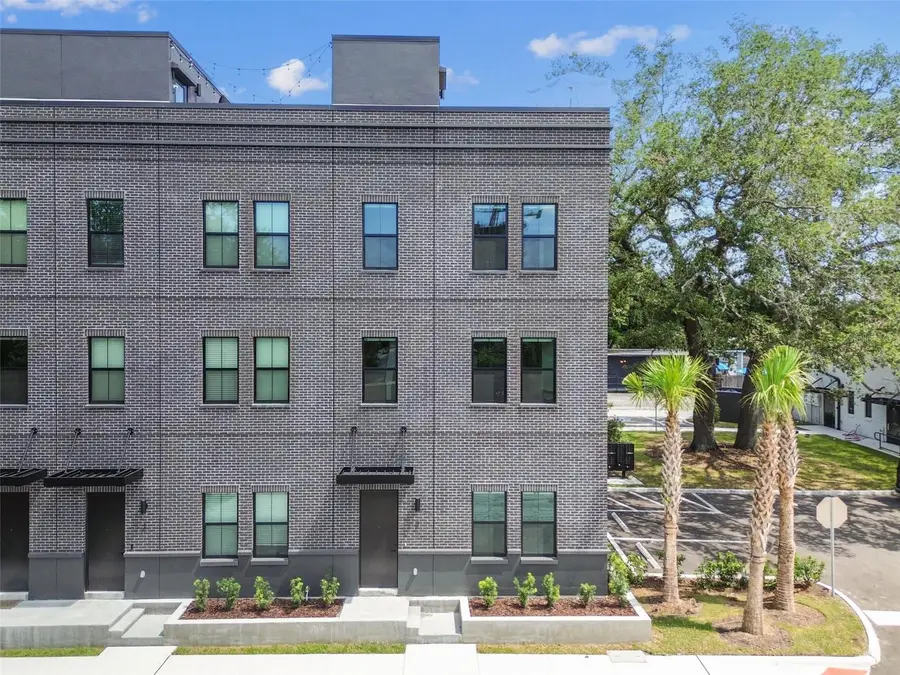 1218 E Kay Street #18, Tampa, FL 33602 - #2
