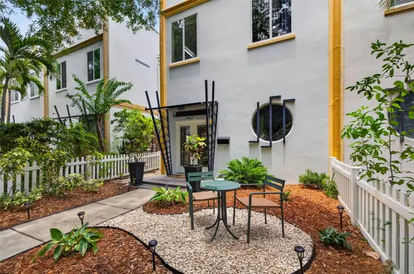 447 13th Avenue N, ST PETERSBURG, FL 33701