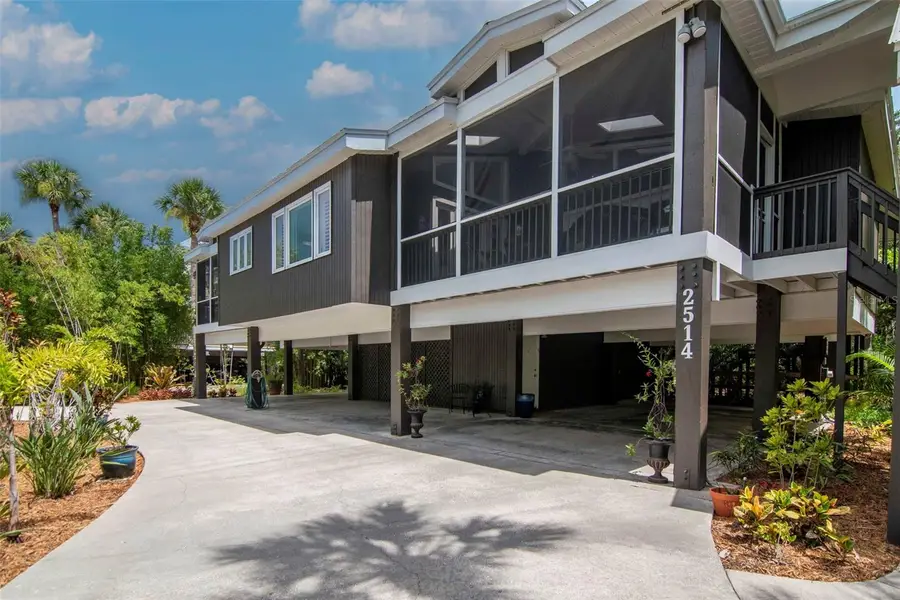 2514 W Conley Avenue, Tampa, FL 33611 - #3