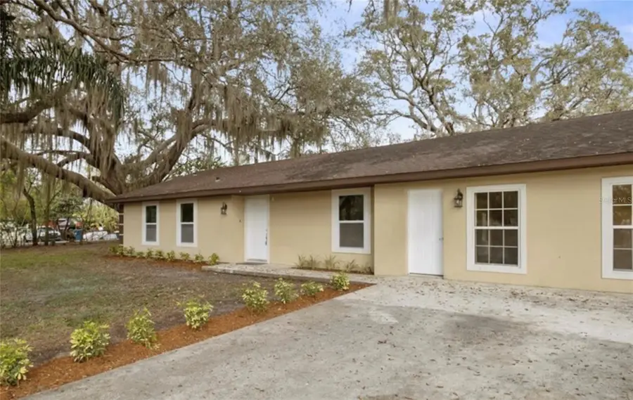 210 Pearl Street, Mascotte, FL 34753 - #2