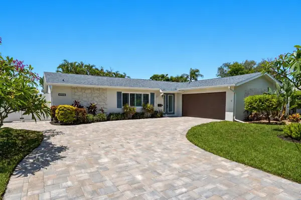 1122 45th Avenue Ne, ST PETERSBURG, FL 33703