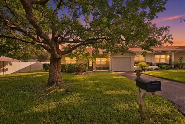 2186 Marshall Drive #2186, DUNEDIN, FL 34698