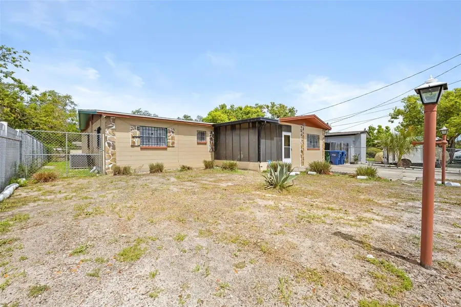 10412 N Altman Street, Tampa, FL 33612 - #3