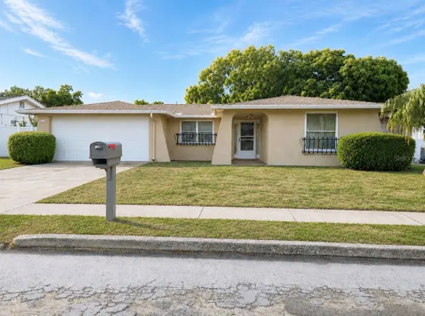 5617 Canosa Drive, HOLIDAY, FL 34690