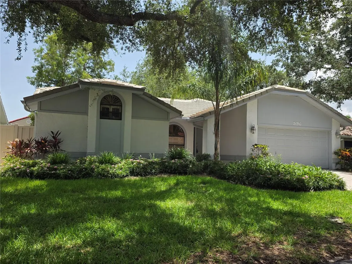 596 Quintana Place Ne, Saint Petersburg, FL 33703 - #1