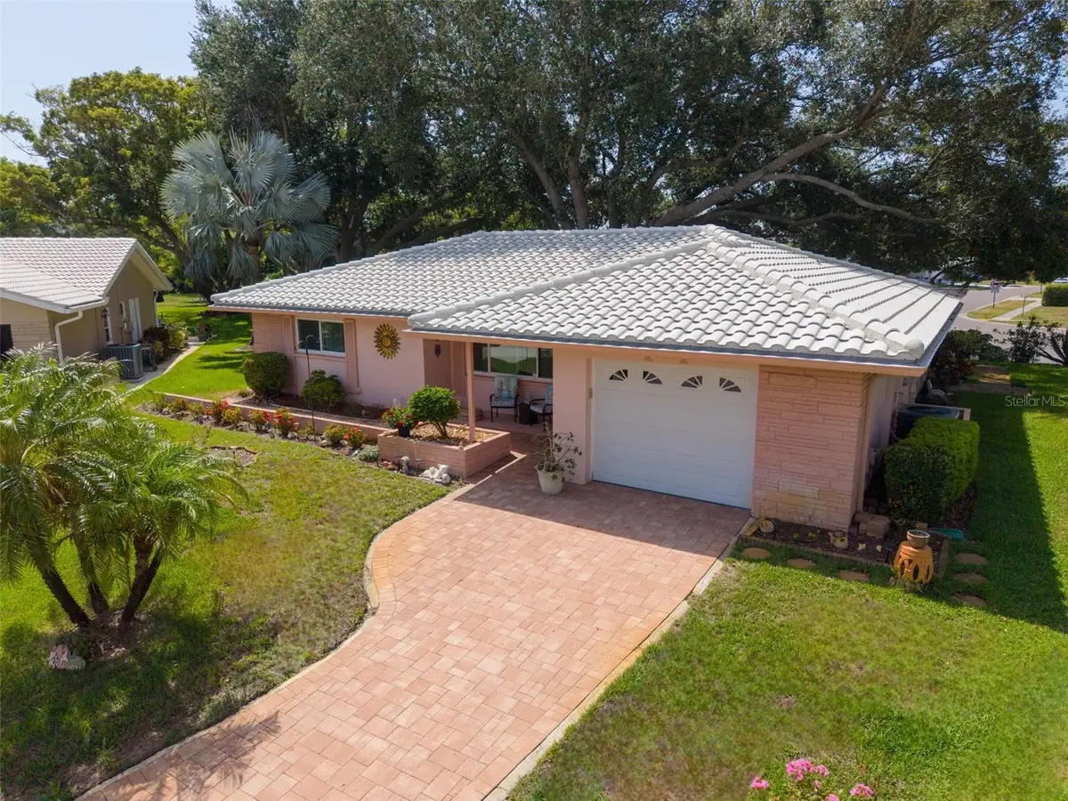 1520 Kenmore Court, Palm Harbor, FL 34684 - #1