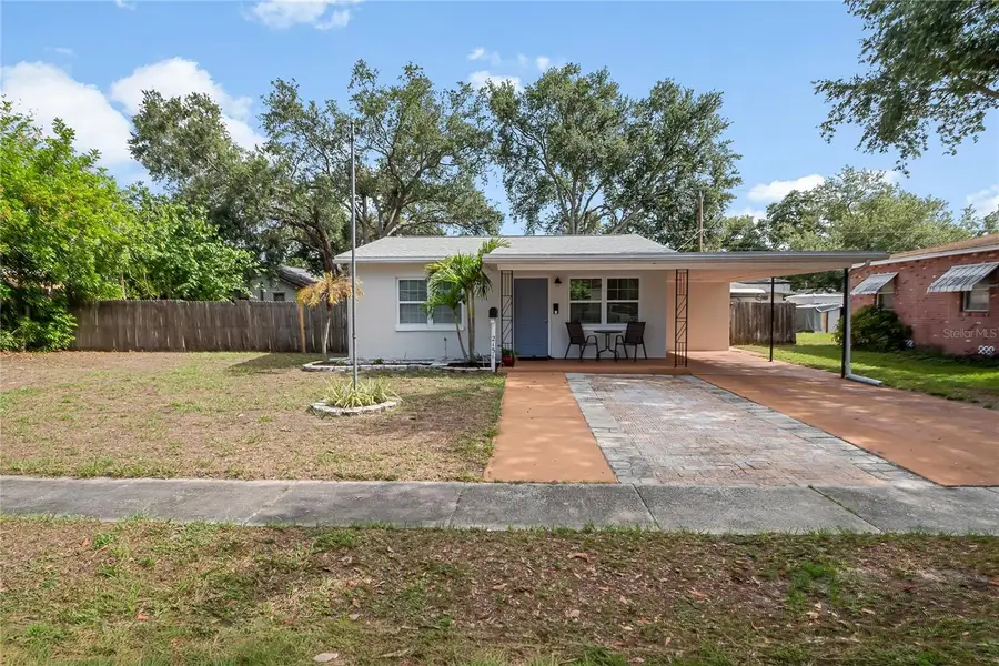 2151 44th Avenue N, Saint Petersburg, FL 33714 - #2