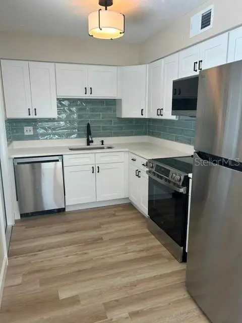 3066 66th Way N, Saint Petersburg, FL 33710 - #3