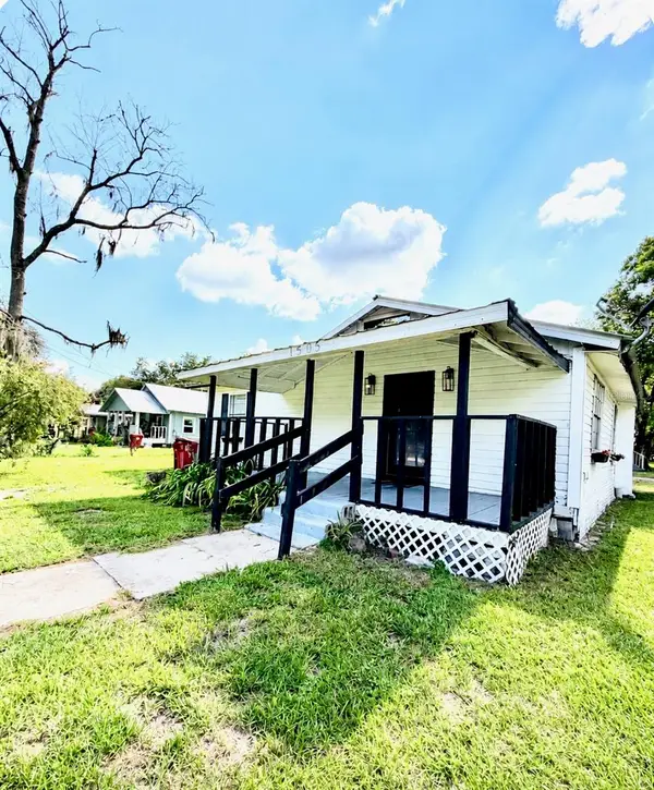 1505 N Orange Street, PLANT CITY, FL 33563