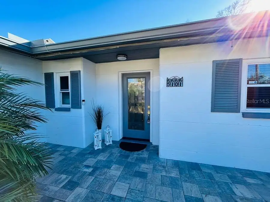 5101 Vinson Drive, Tampa, FL 33610 - #2