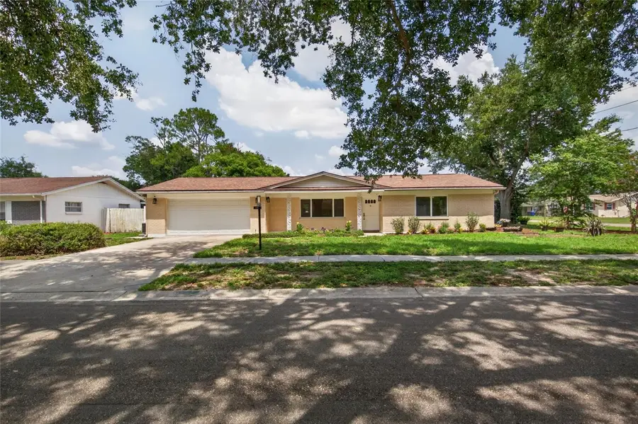 12501 Saint Charlotte Drive, Tampa, FL 33618 - #2