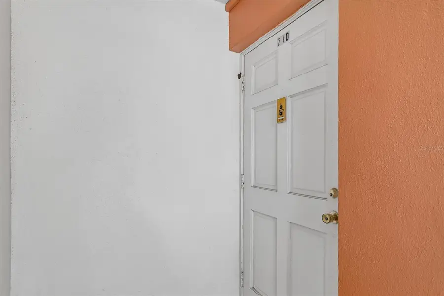 1900 68th Street N #210, Saint Petersburg, FL 33710 - #3