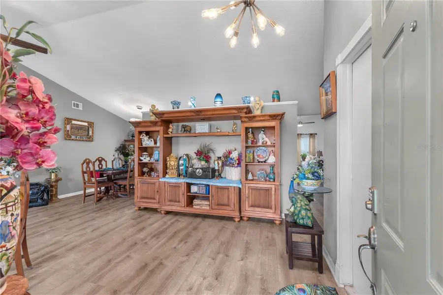 2114 W Hanna Avenue, Tampa, FL 33604 - #3