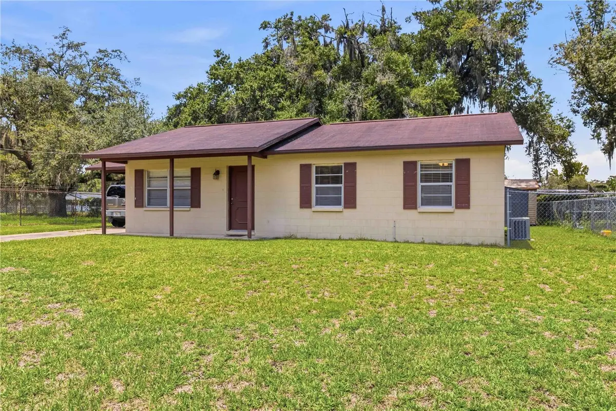2113 Oakview Lane, Plant City, FL 33566 - #1