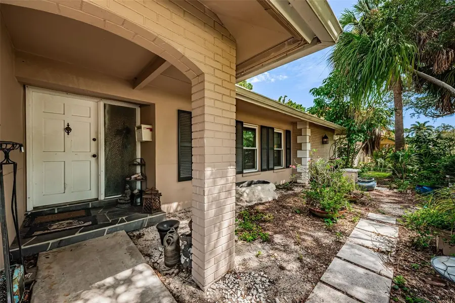 5230 Venetian Boulevard Ne, Saint Petersburg, FL 33703 - #3