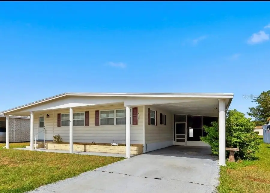 5417 Amanda Street, Zephyrhills, FL 33542 - #3
