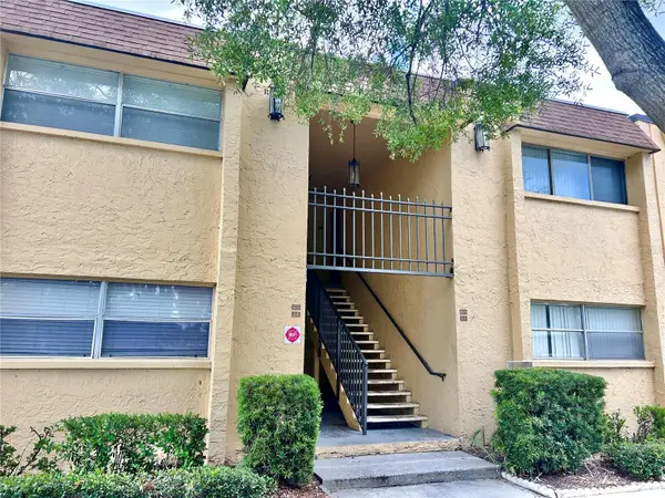 4455 38th Terrace N #B12, ST PETERSBURG, FL 33714