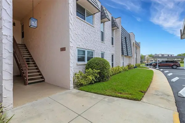 114 Fernwood Circle #114, SEMINOLE, FL 33777