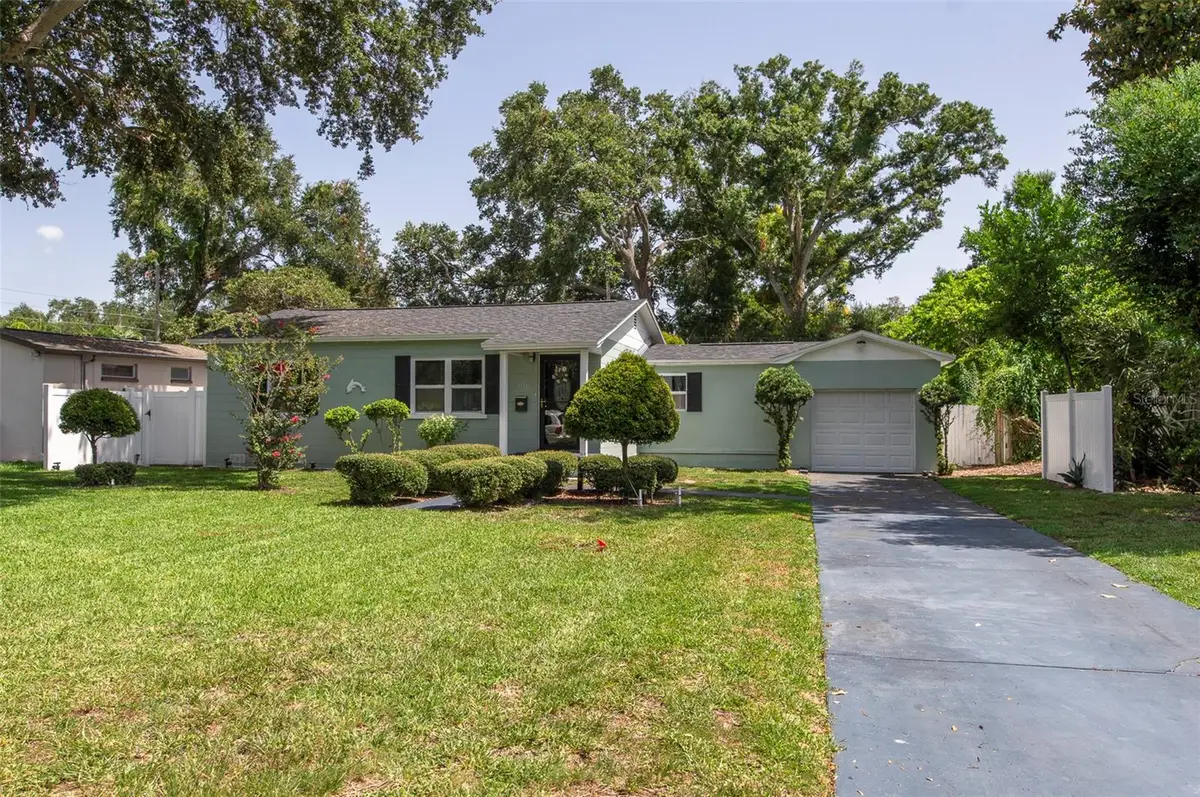 5130 Burlington Avenue N, Saint Petersburg, FL 33710 - #1
