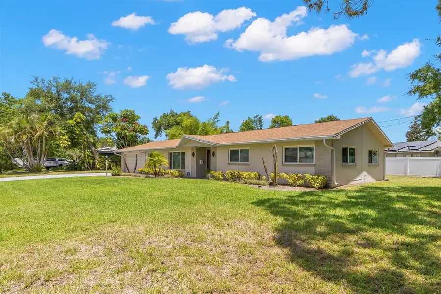 2391 66th Terrace S, Saint Petersburg, FL 33712 - #2